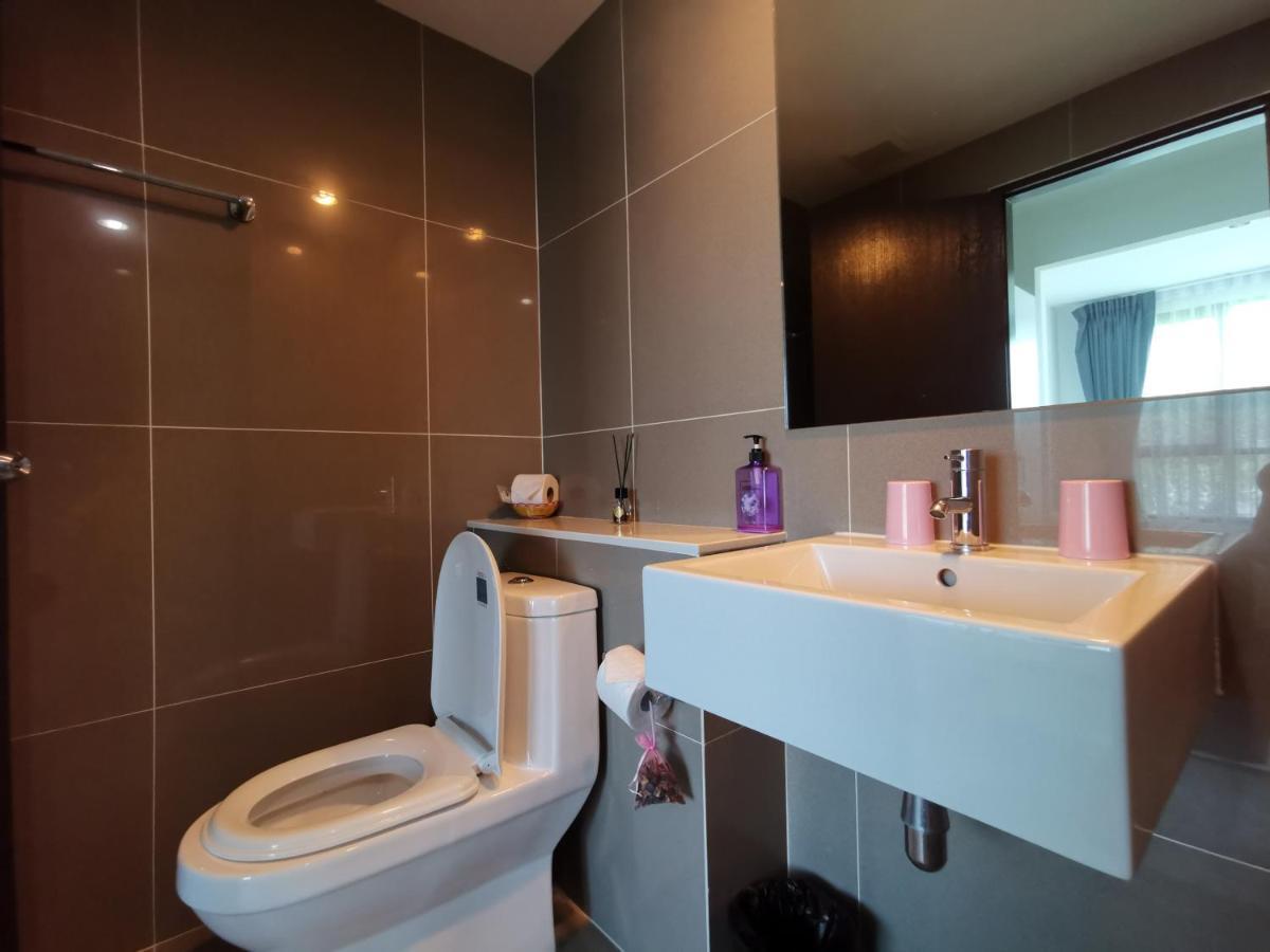 5 Floor - Centrio Condominium In Phuket Town - 30 Mins To Beaches Exterior foto